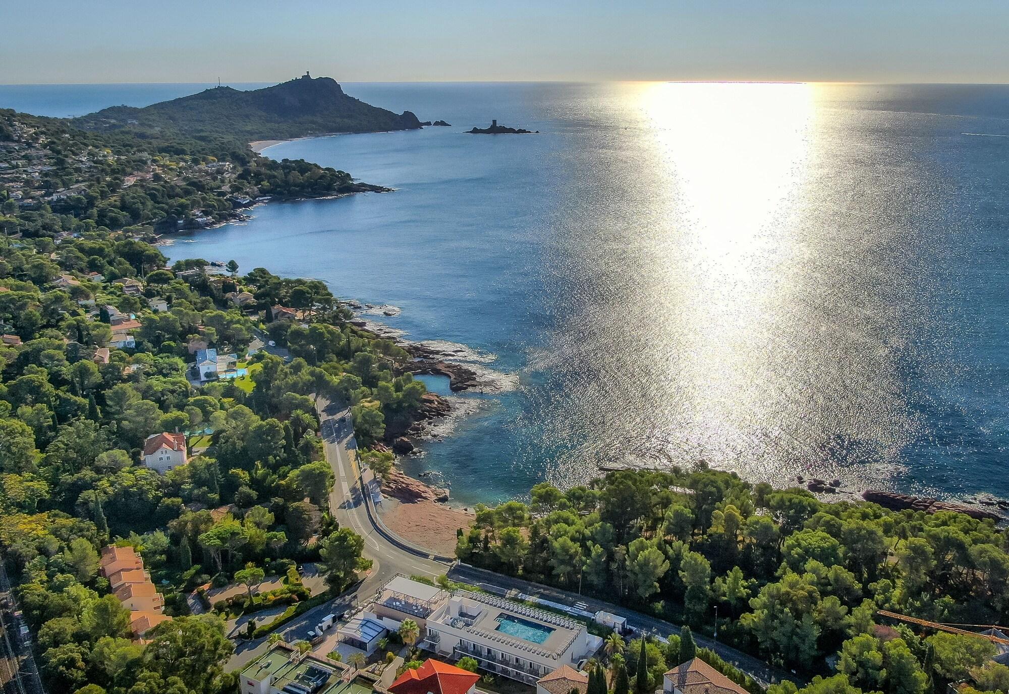 Sowell Family Riviera Ξενοδοχείο Saint-Raphaël Εξωτερικό φωτογραφία