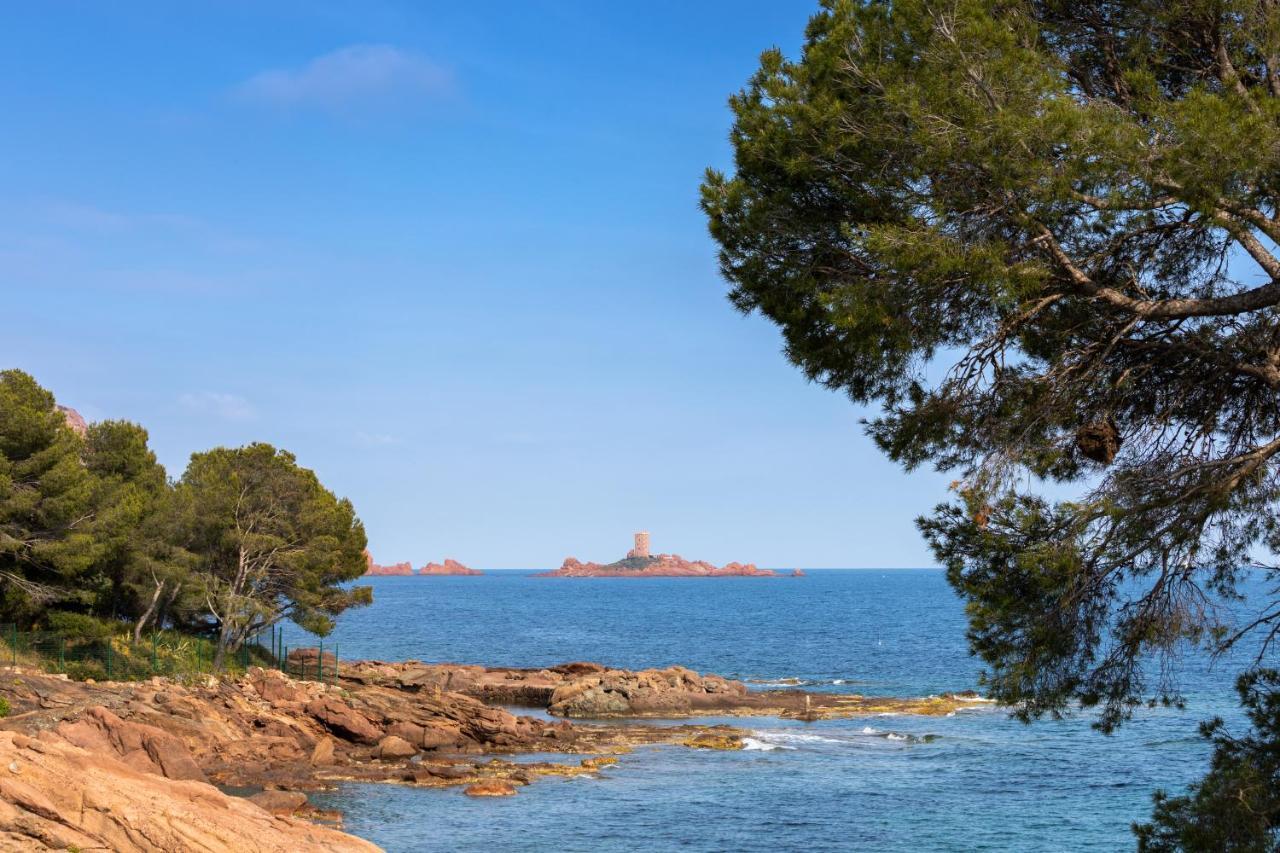 Sowell Family Riviera Ξενοδοχείο Saint-Raphaël Εξωτερικό φωτογραφία